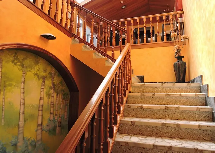 Cruceiro Do Monte Hotel